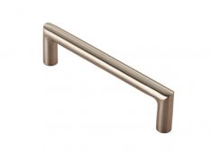 CPM1096SSS - Carlisle Brass Eurospec Stainless Steel Solid Cabinet Mitred Pull Handle 10mm Dia&period; &lpar;96mm c&sol;c&rpar; G304 Satin Stainless Steel
