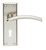 SZR031SN - Carlisle Brass Serozzetta 'Trenta' Lever on Bathroom Backplate &lpar;57mm c&sol;c&rpar; Satin Nickel