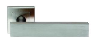 SSL1403SSS - Carlisle Brass Eurospec 'Carla' Designer Lever on Square Rose &lpar;G304&rpar; Satin Stainless Steel