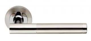SWL1194DUO - Carlisle Brass Eurospec 'Philadelphia' Lever on Round Rose Dual Finish &lpar;G304&rpar; Satin Stainless Steel&sol;Polished Stainless Steel