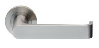 SWL1133SSS - Carlisle Brass Eurospec 'Zurigo' Designer Lever on Round Rose &lpar;G304&rpar; Satin Stainless Steel