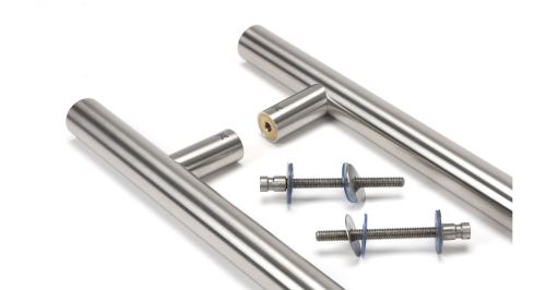 Click Here To Enlarge This Photo Of 50235 From The Anvil Satin SS &lpar;316&rpar; 1500mm T Bar Handle B2B Fix 32mm dia&period;