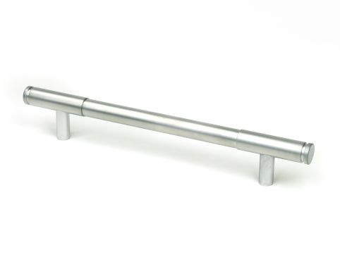 Click Here To Enlarge This Photo Of 50359 From the Anvil Satin Chrome Kelso Pull Handle - Medium 160mm c&sol;c