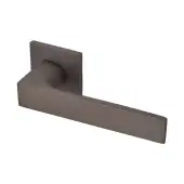 5M-3950-Q-141 M&period;Marcus Sorrento Barcelona Lever Set on Square Rose Venetian Bronze