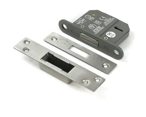 Click Here To Enlarge This Photo Of 51410 From the Anvil Satin Chrome 2&period;5" 5 Lever British Standard Deadlock