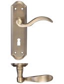 FB051FB - Zoo Hardware Fulton & Bray 'Winchester' Lever Lock &lpar;57mm c&sol;c&rpar; Handles &lpar;180 x 48mm&rpar; Florentine Bronze