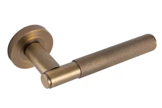 Eclipse 63237 Matt Antique Brass Knurled Lever on Round Rose Set &lpar;Insignia Range&rpar;