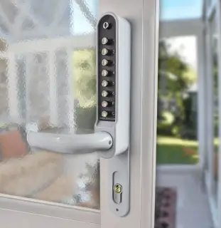BORG Locks BL6100 ECP WH Heavy Duty Narrow Stile Lever Operated Digital Lock with Free Passage Mode & Easicode Pro Coding Chamber &lpar;suitable for use with 92mm Multipoint Locks&rpar; - White