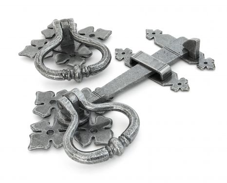 Click Here To Enlarge This Photo Of 33685 From The Anvil Pewter Shakespeare Latch Set