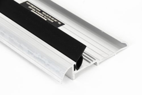 Click Here To Enlarge This Photo Of 90193 From The Anvil Aluminium 2134mm OUM&sol;4 Threshold